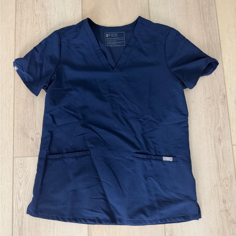 FIGS scrubs set, size small navy top and small MATERNITY bottoms